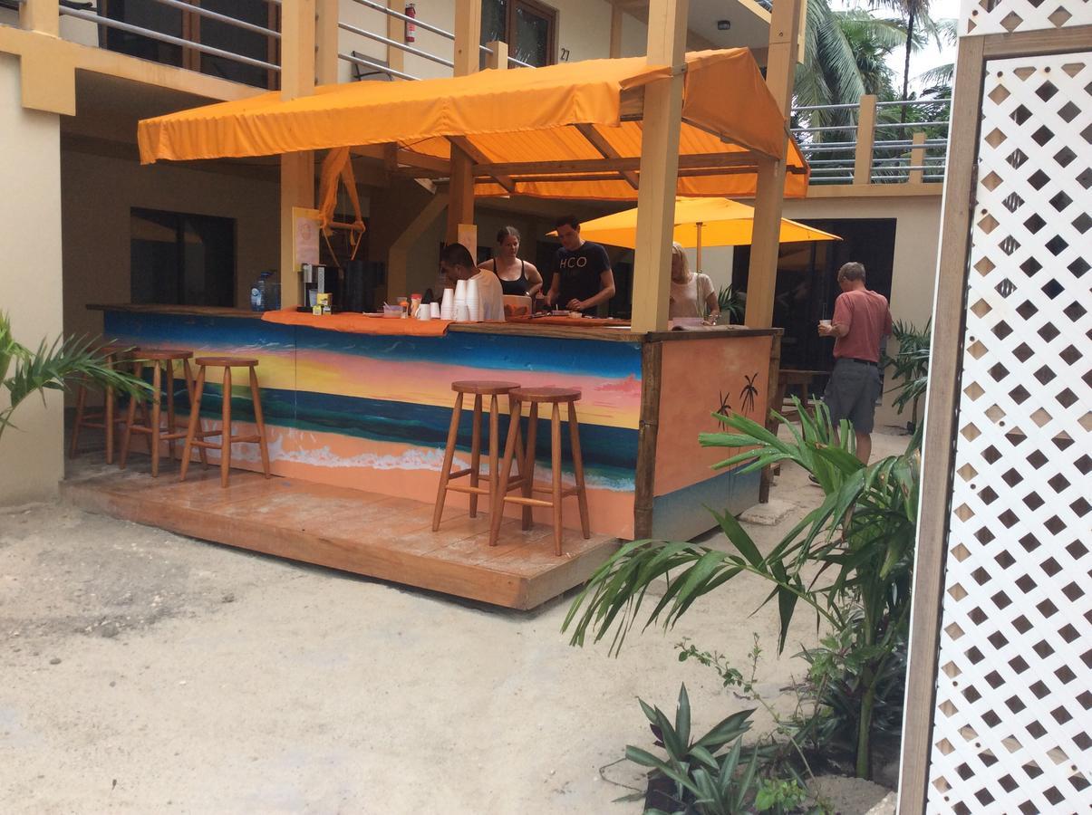 Popeye'S Beach Resort San Pedro  Luaran gambar
