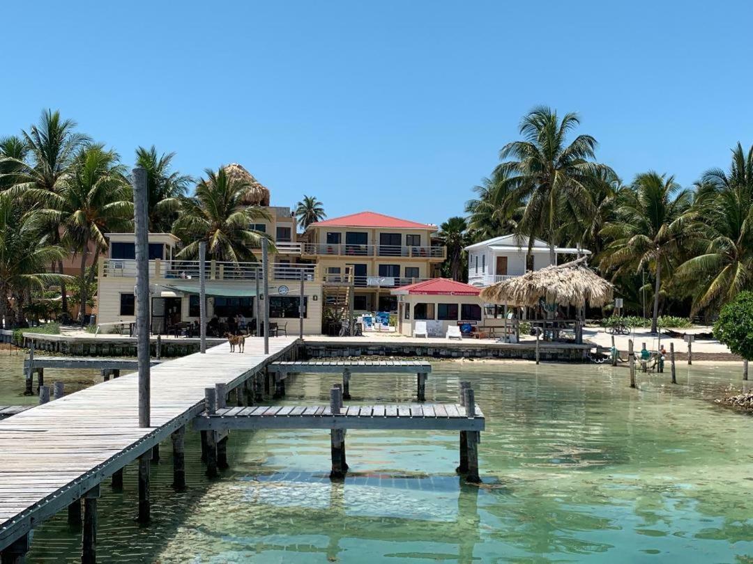 Popeye'S Beach Resort San Pedro  Luaran gambar