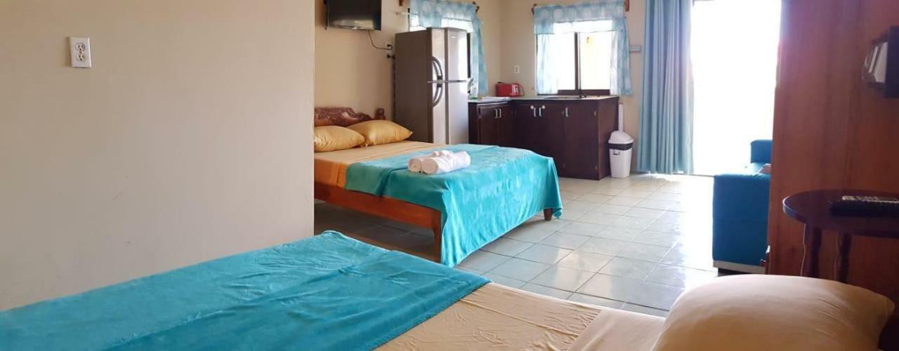 Popeye'S Beach Resort San Pedro  Luaran gambar